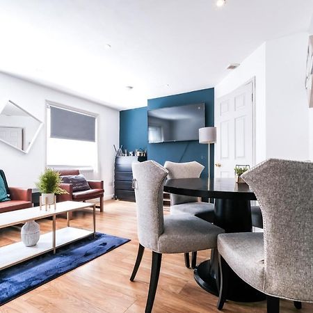 Grandeur 3 Bedroom Flat In London, Mayfair Hy3 Bagian luar foto