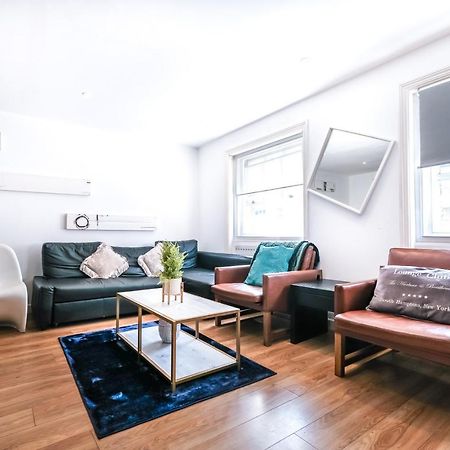 Grandeur 3 Bedroom Flat In London, Mayfair Hy3 Bagian luar foto